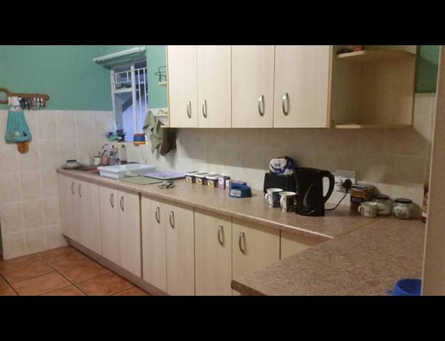 3 BEDROOM PROPERTY TO RENT IN VANDERBIJLPARK SE 2